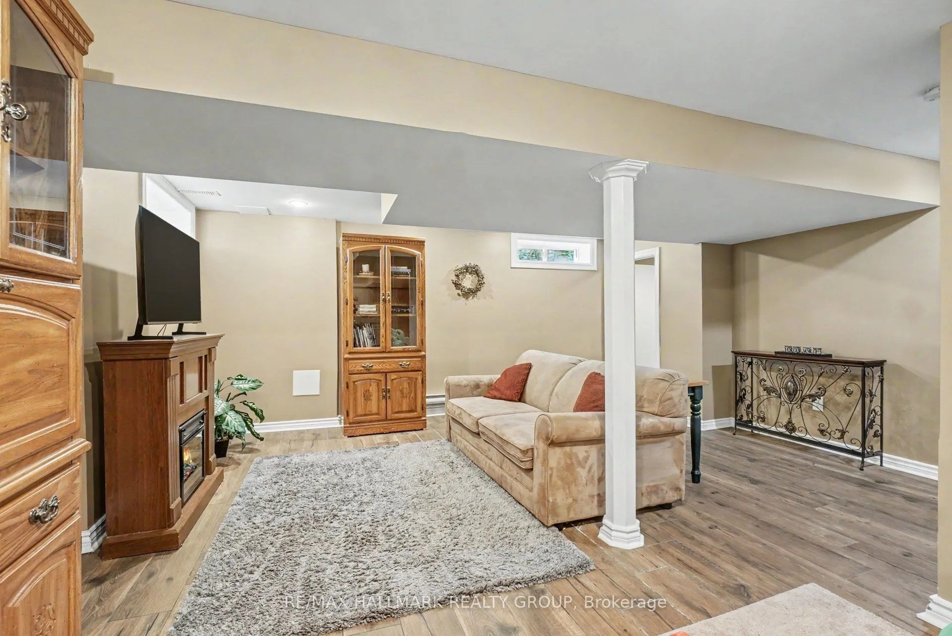 96 PHEASANT RUN Drive