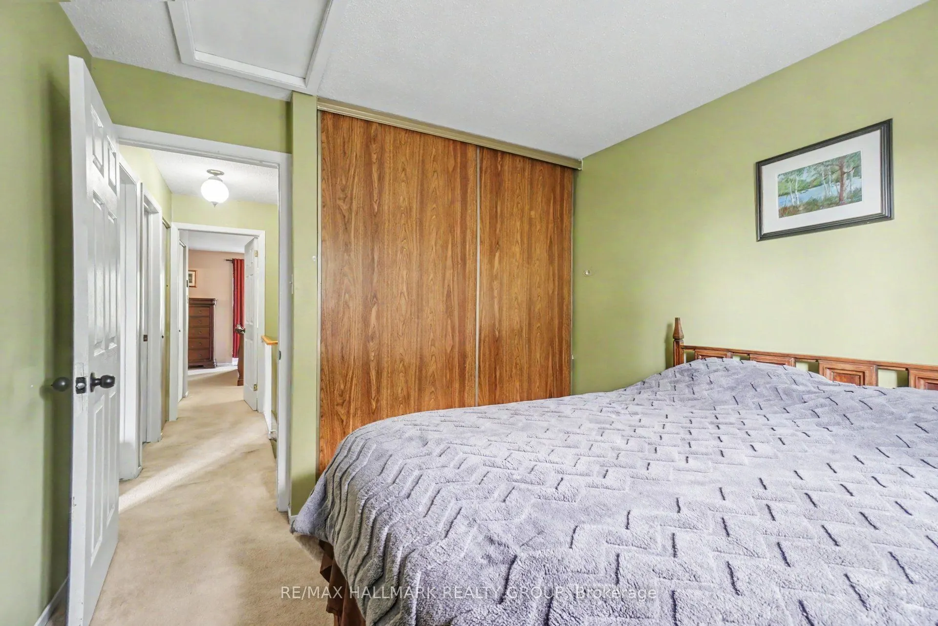 96 PHEASANT RUN Drive