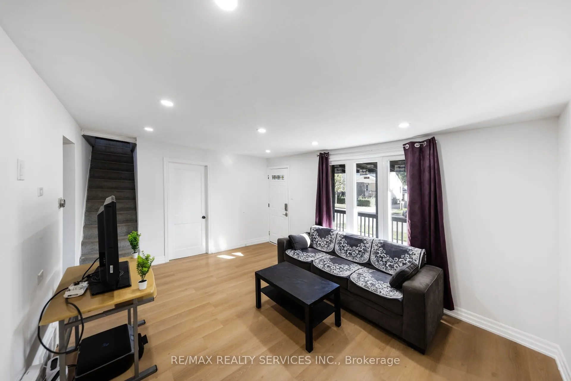 12 Ajax Avenue