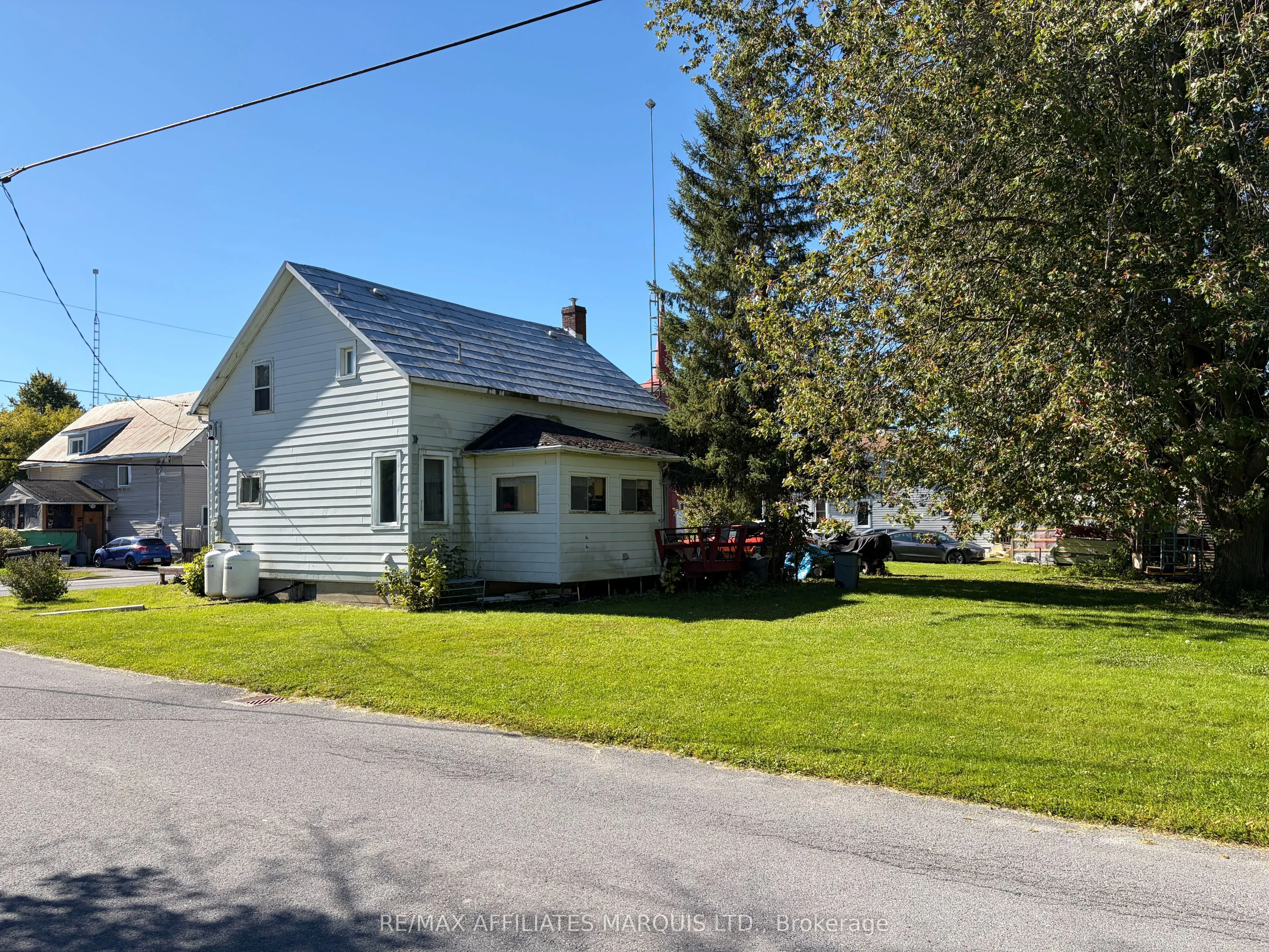 37 Main Street