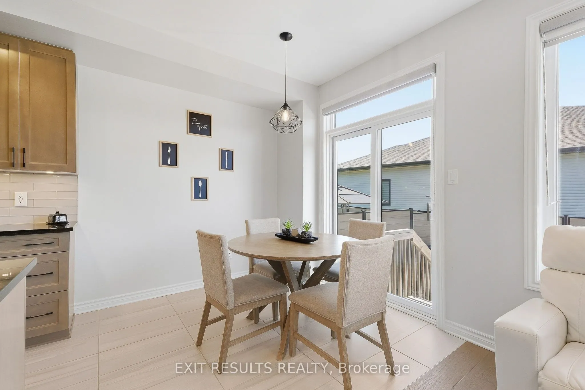 783 Namur Street W