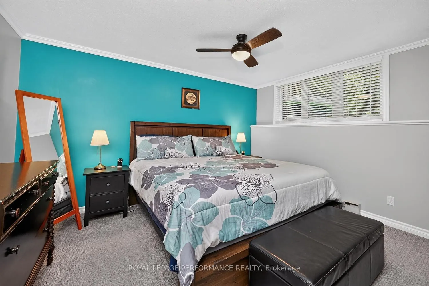 6812 Jeanne D'arc Boulevard N #A