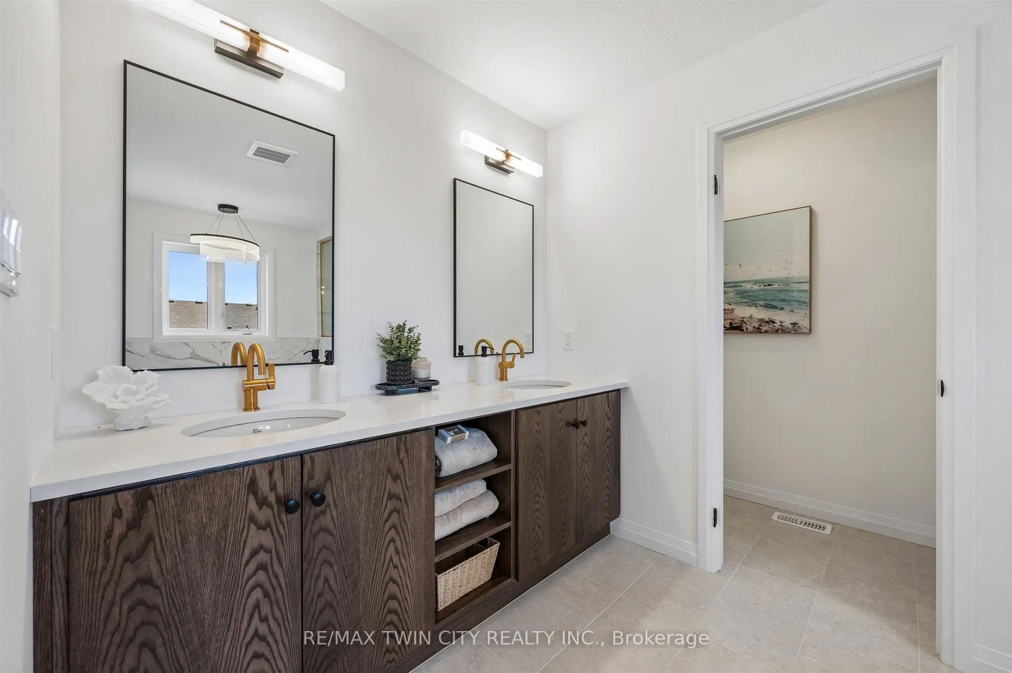 1681 Dunkirk Avenue
