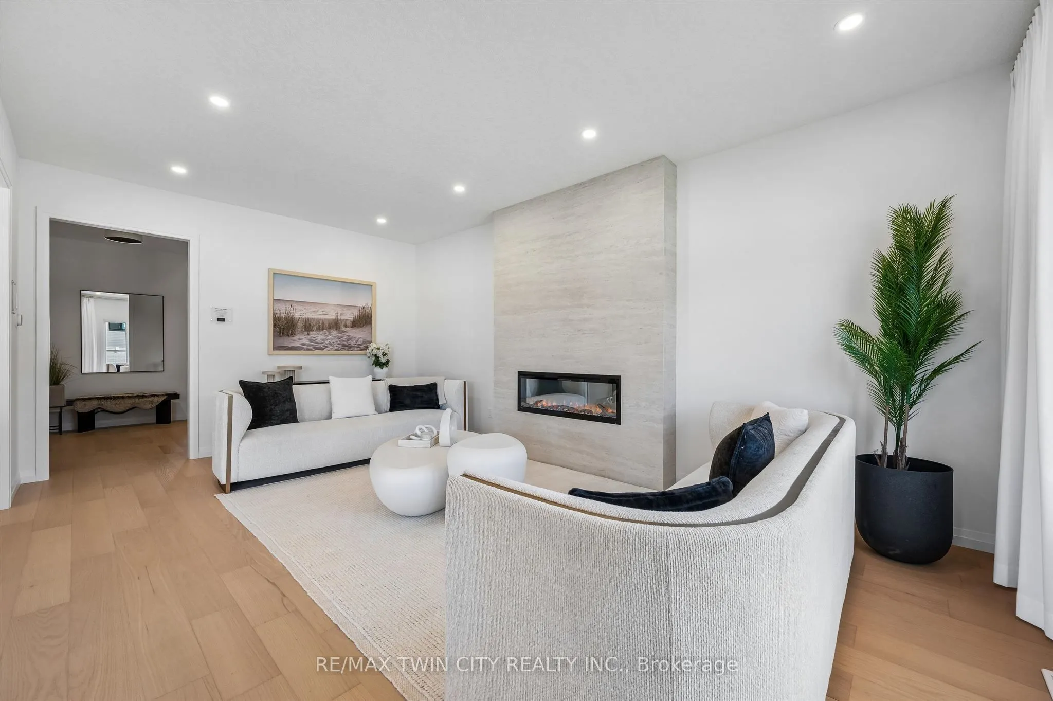1681 Dunkirk Avenue