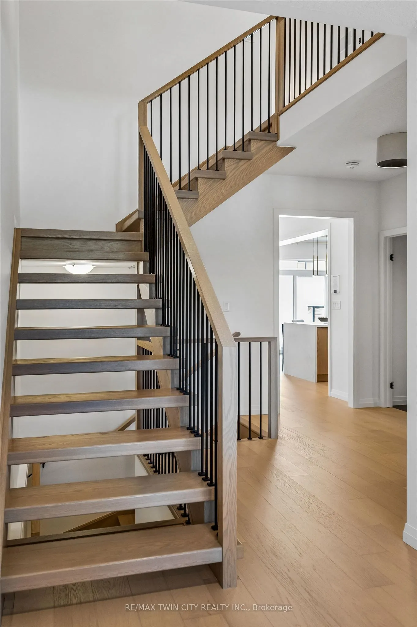 1681 Dunkirk Avenue