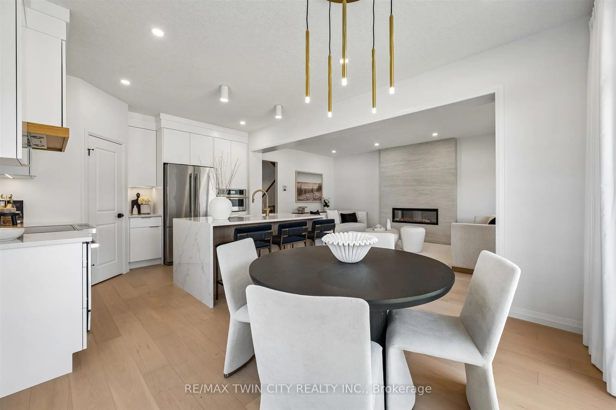 1681 Dunkirk Avenue