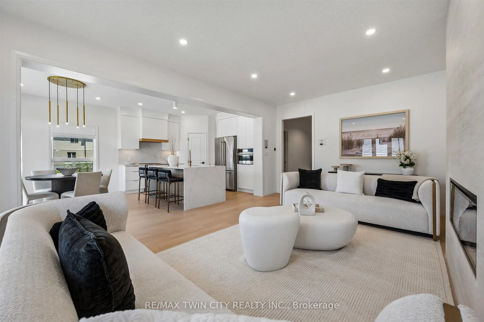 1681 Dunkirk Avenue