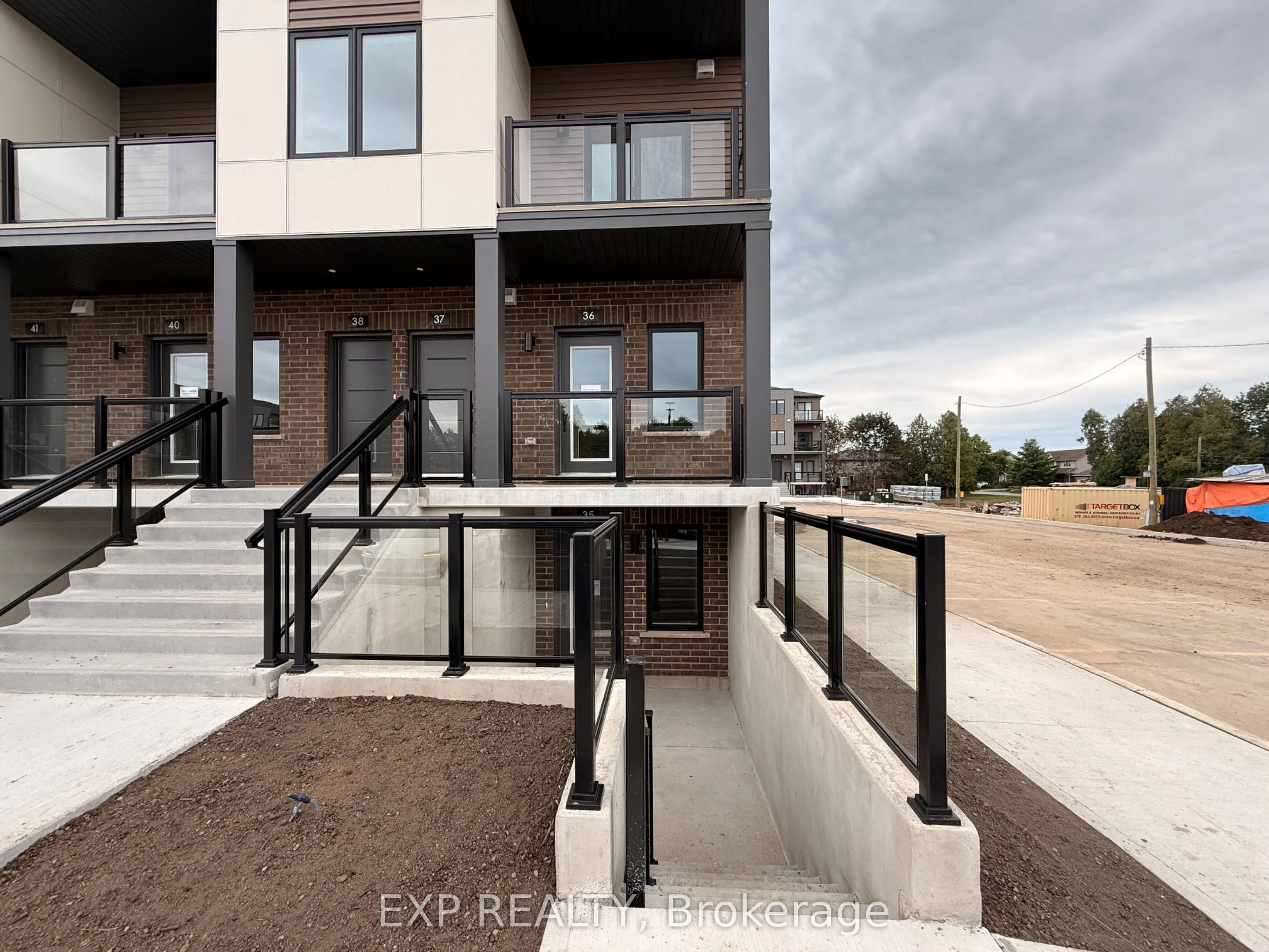 42 Lowes Rd. West Road #35