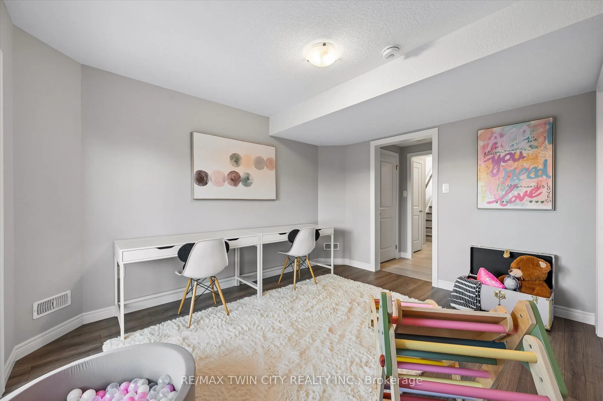 23 Sora Lane #4