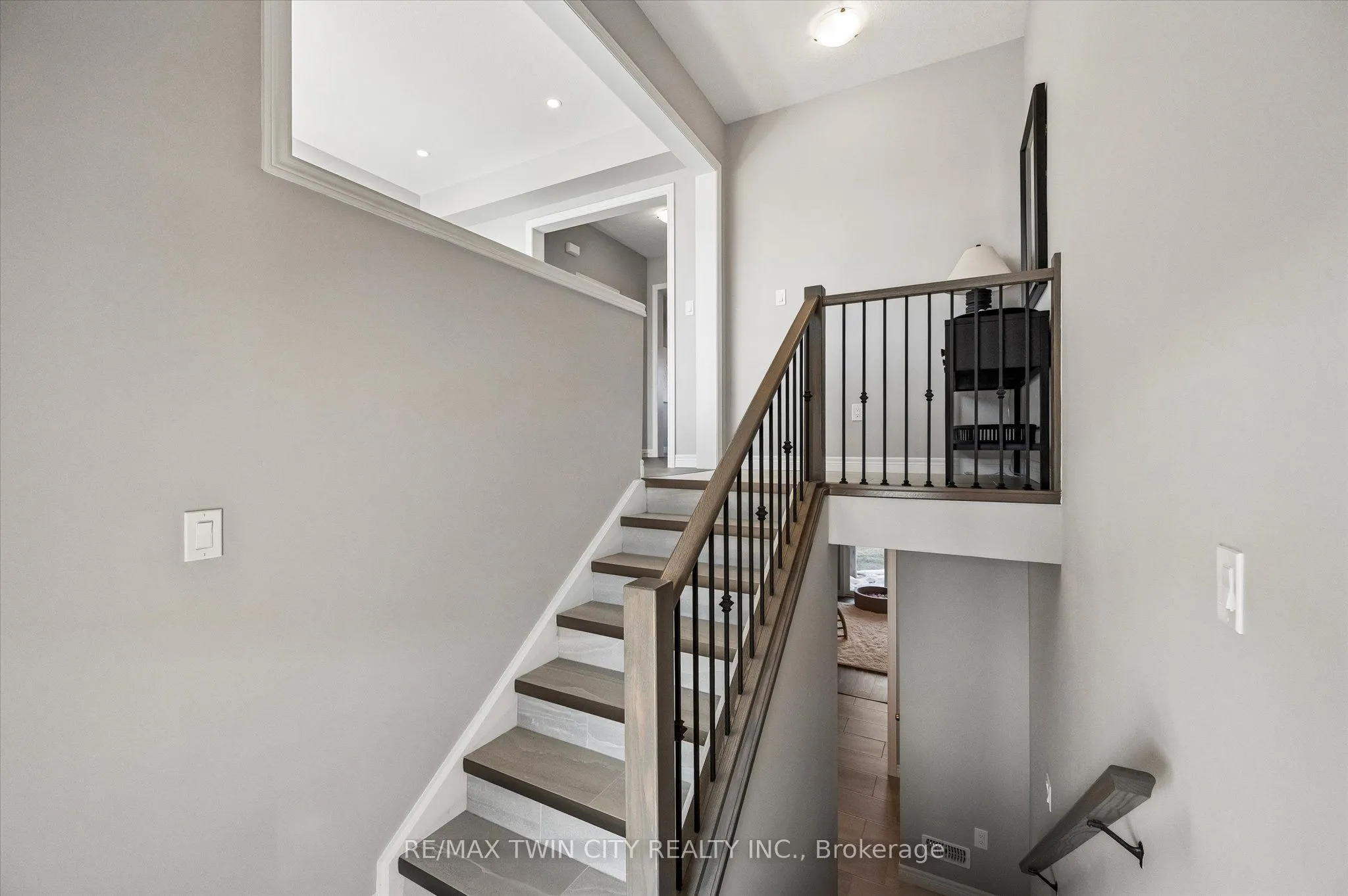 23 Sora Lane #4