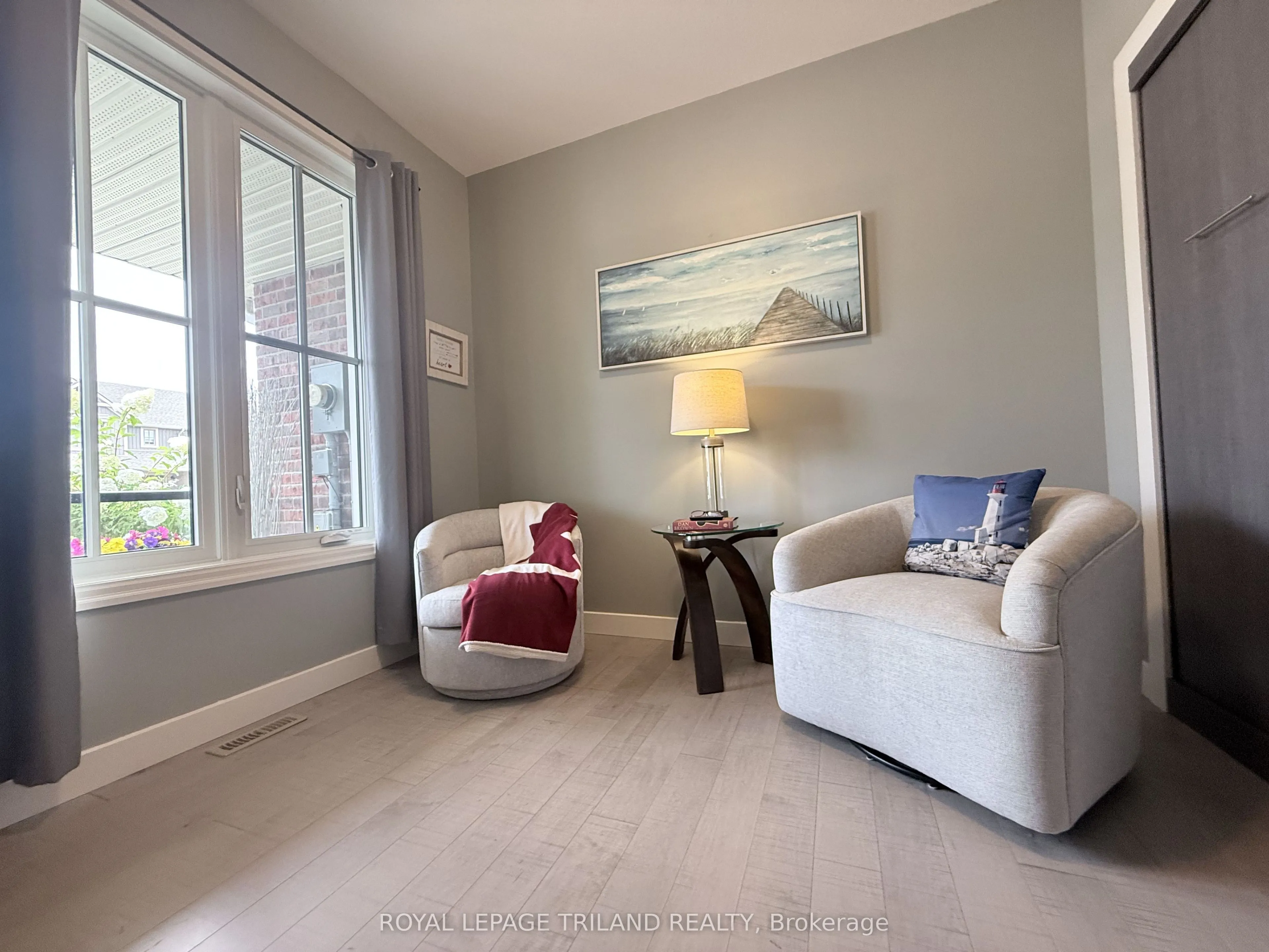 32 Charter Creek Court
