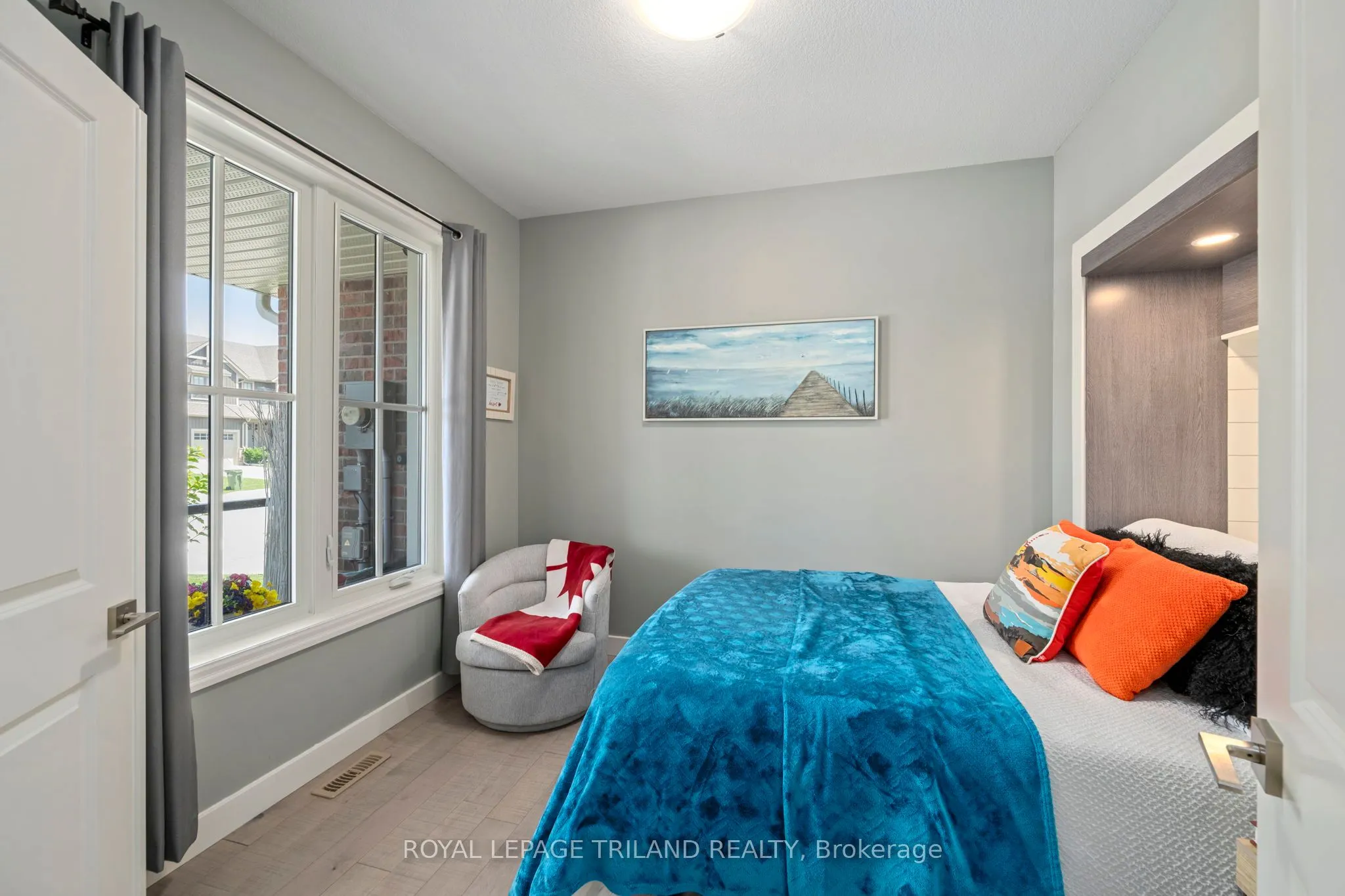 32 Charter Creek Court
