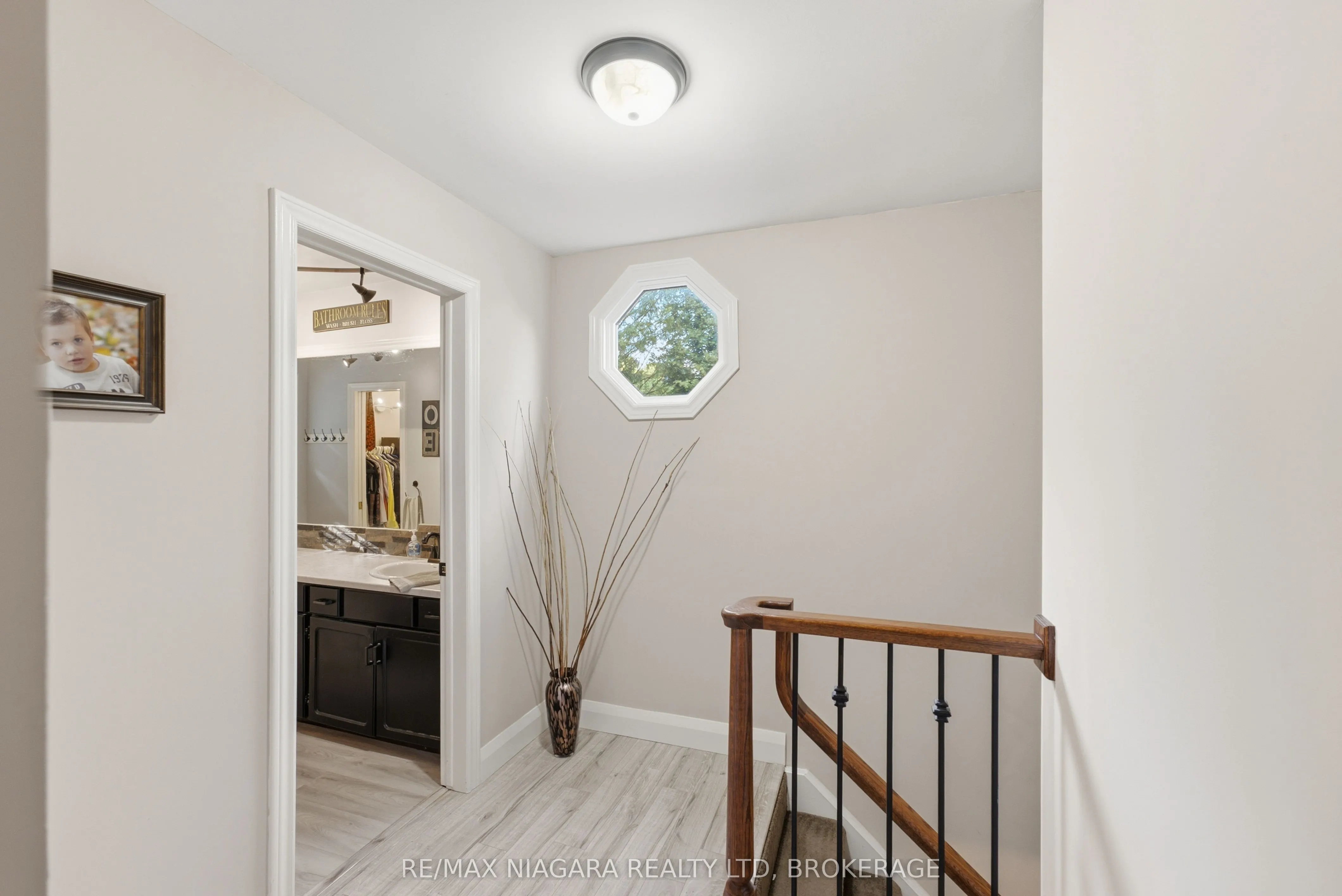 9 Beechnut Court