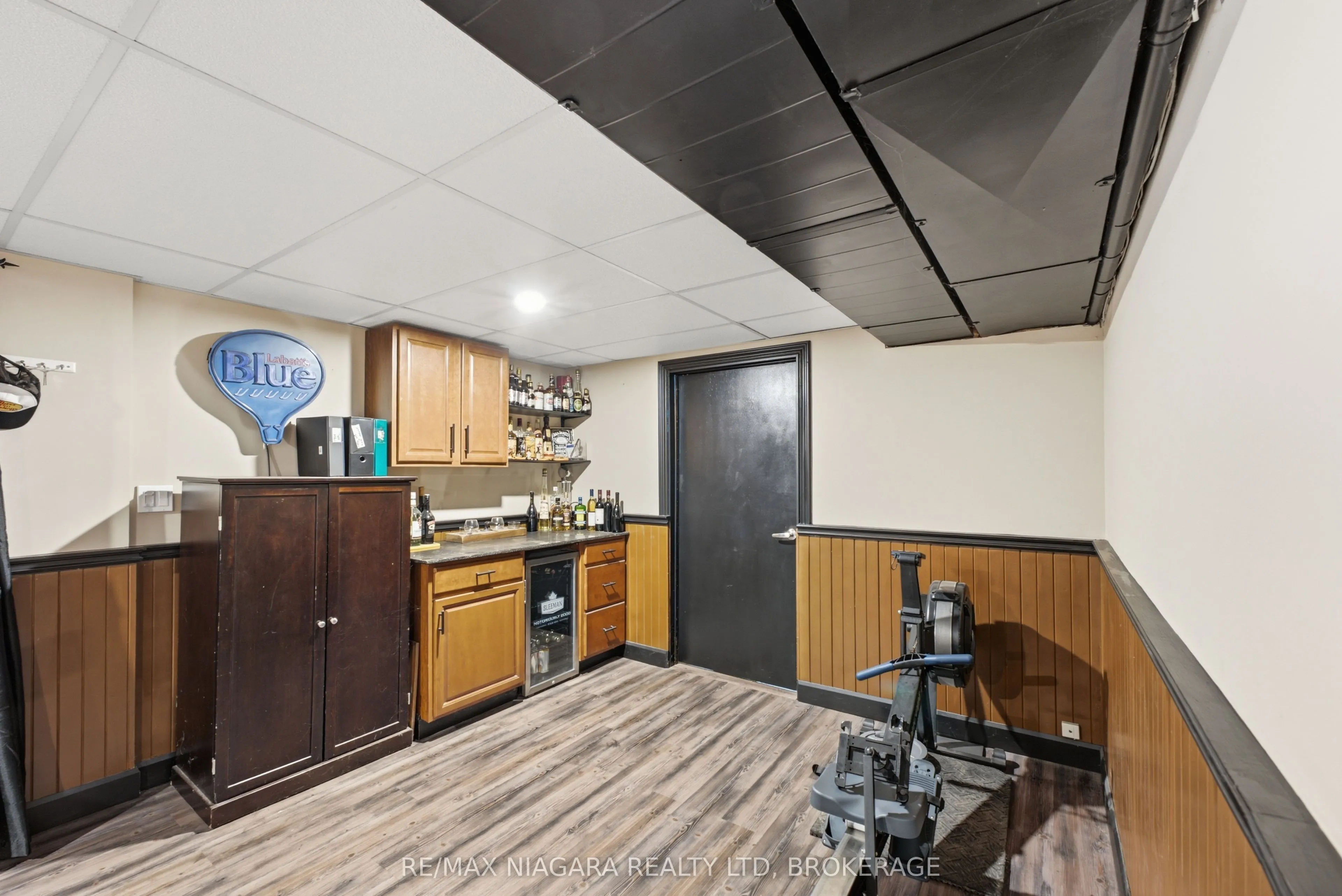 9 Beechnut Court