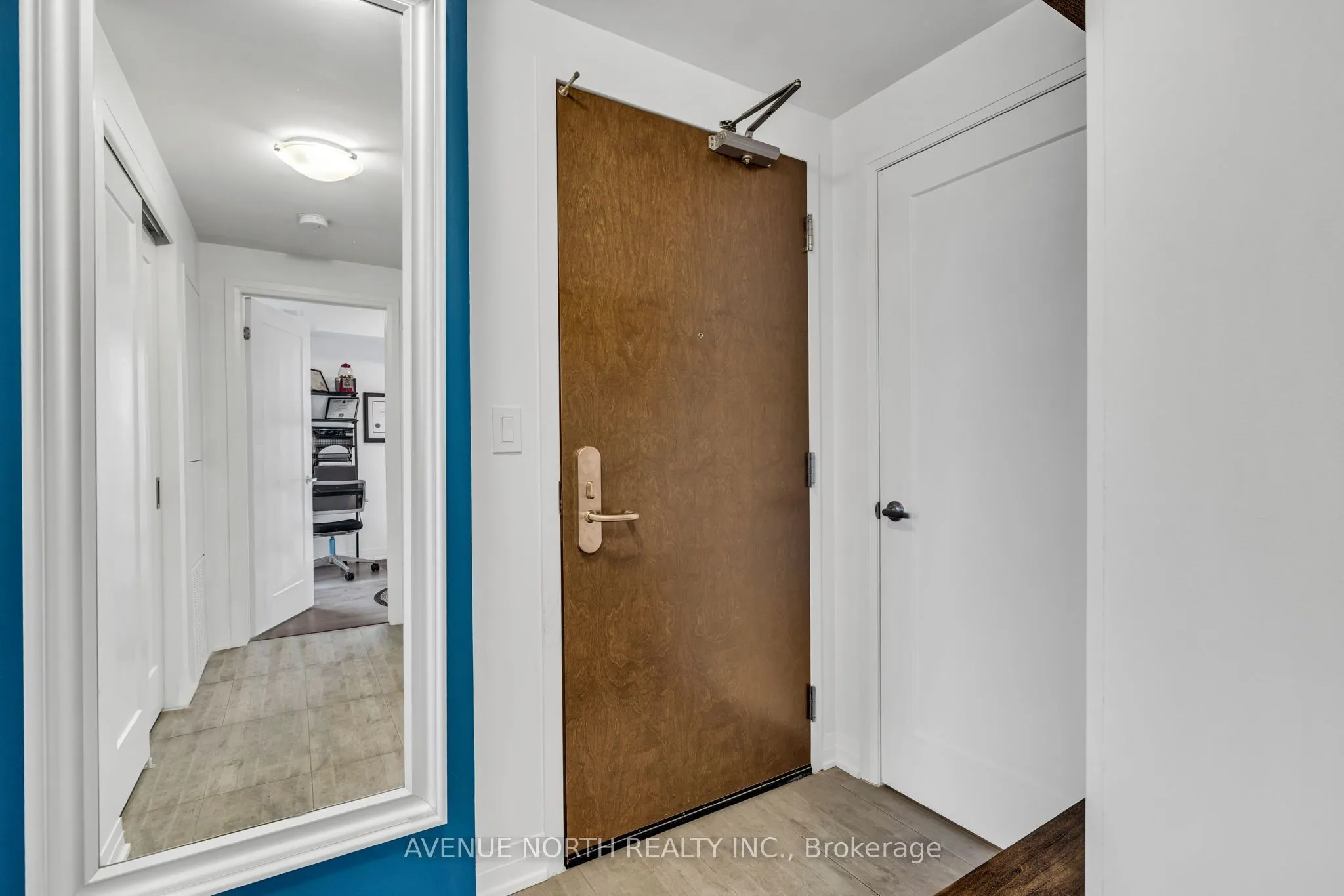 805 carling Avenue #2001
