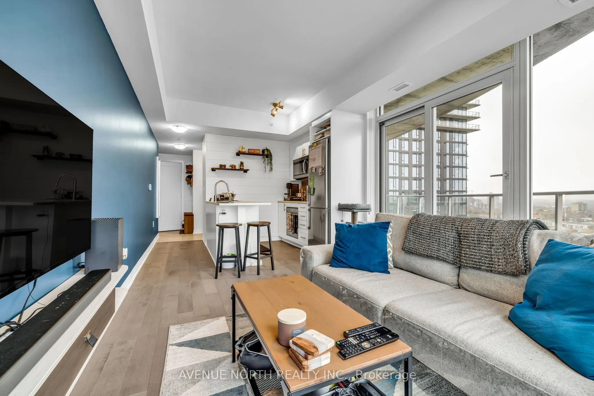 805 carling Avenue #2001