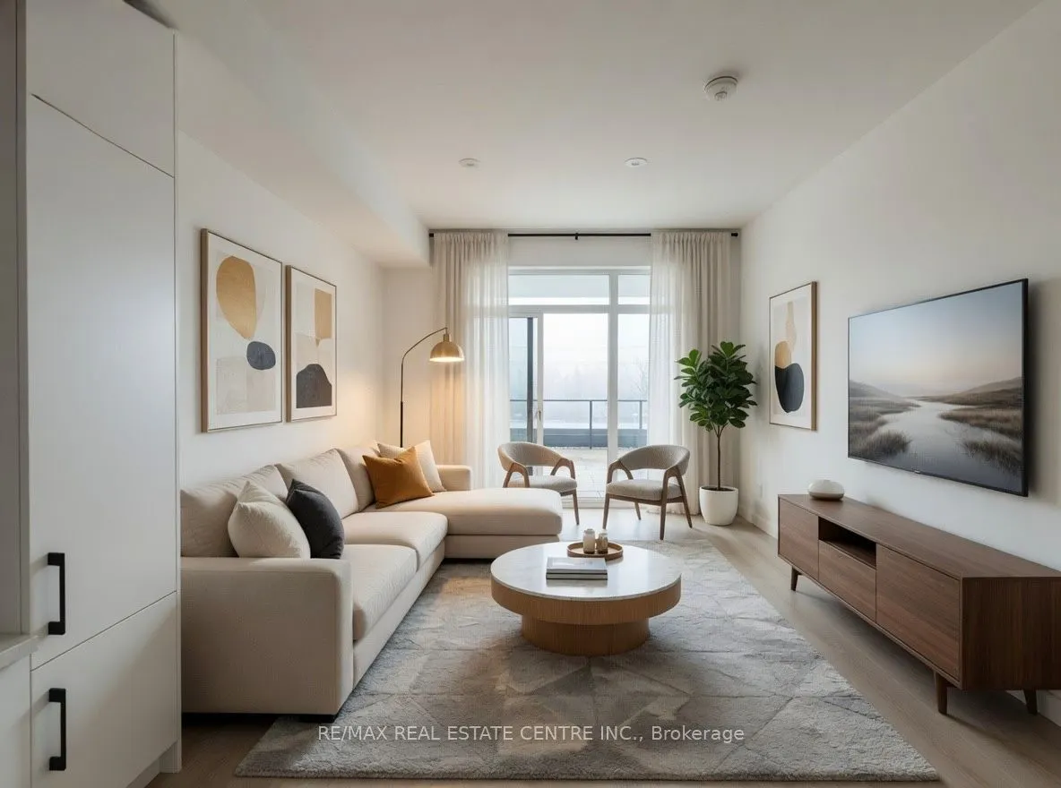 741 King Street W #301