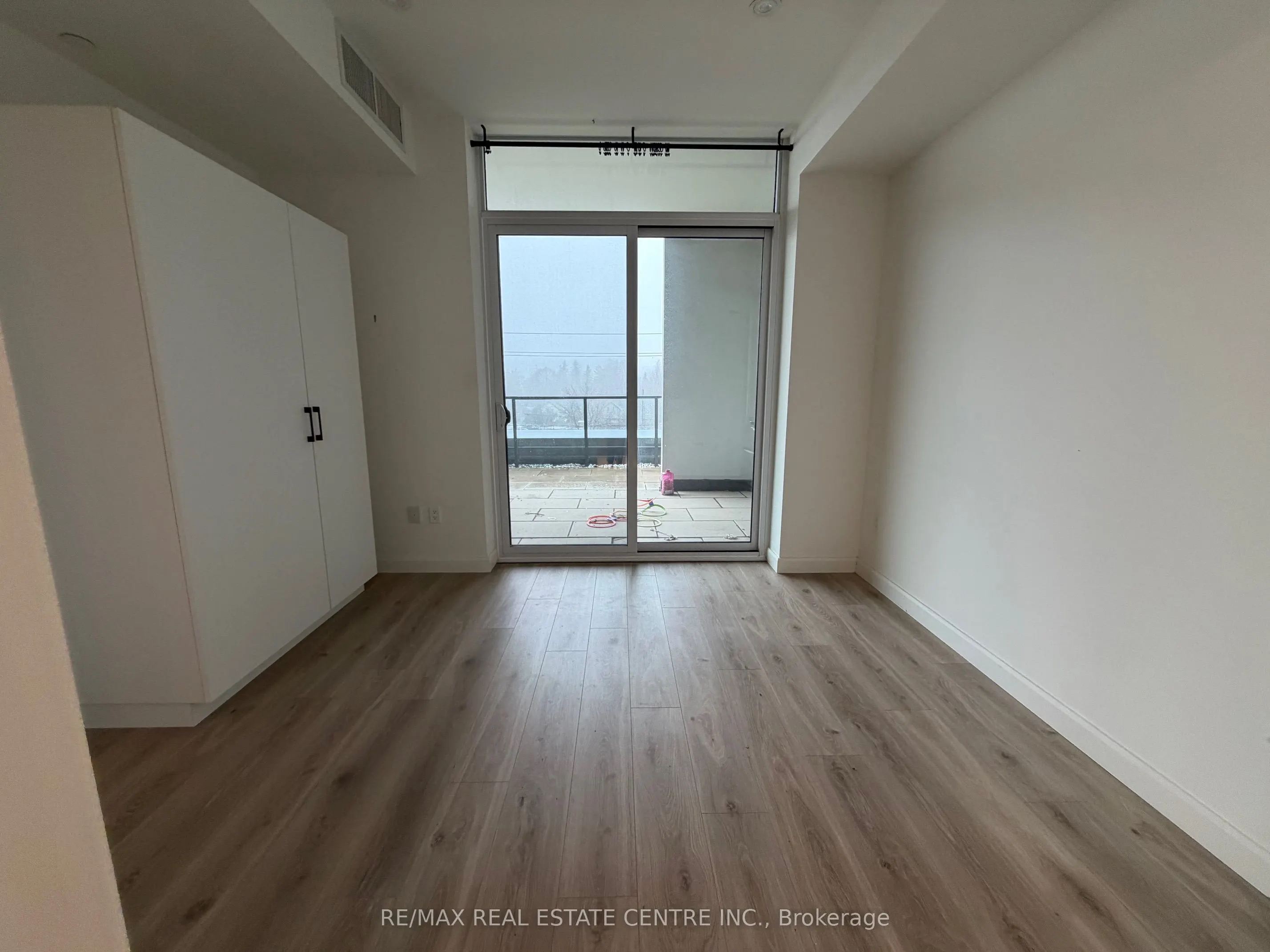 741 King Street W #301