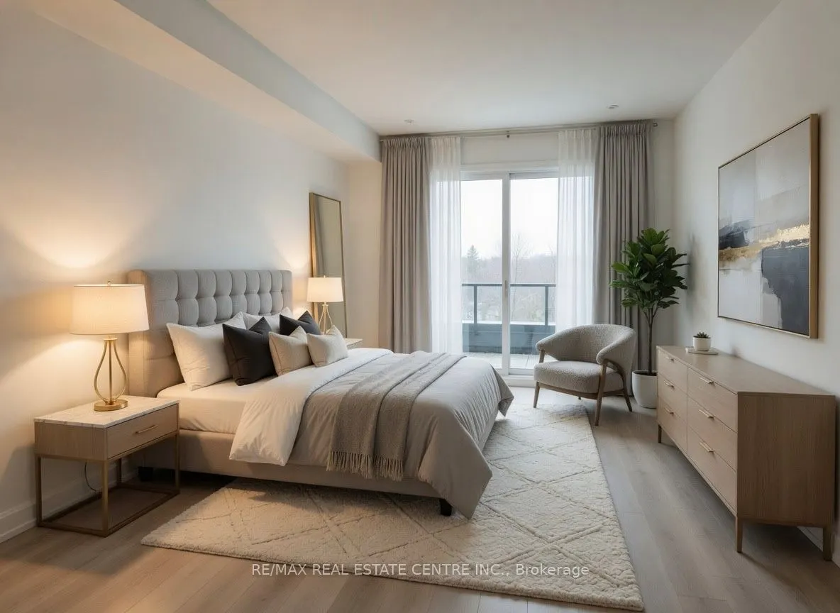 741 King Street W #301