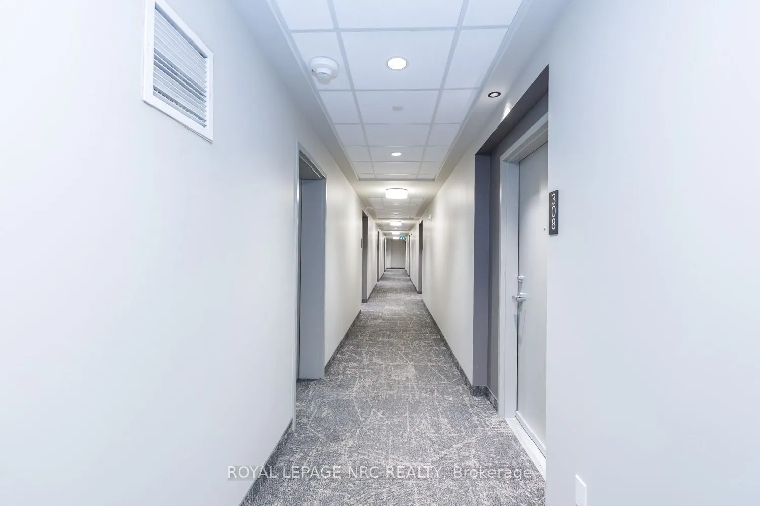 118 Summersides Boulevard #307