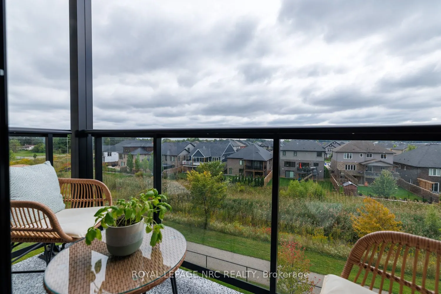 118 Summersides Boulevard #307