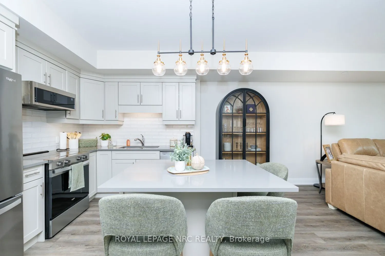 118 Summersides Boulevard #307