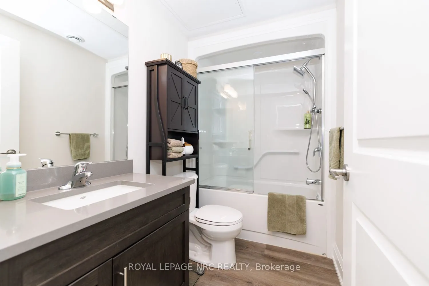 118 Summersides Boulevard #307