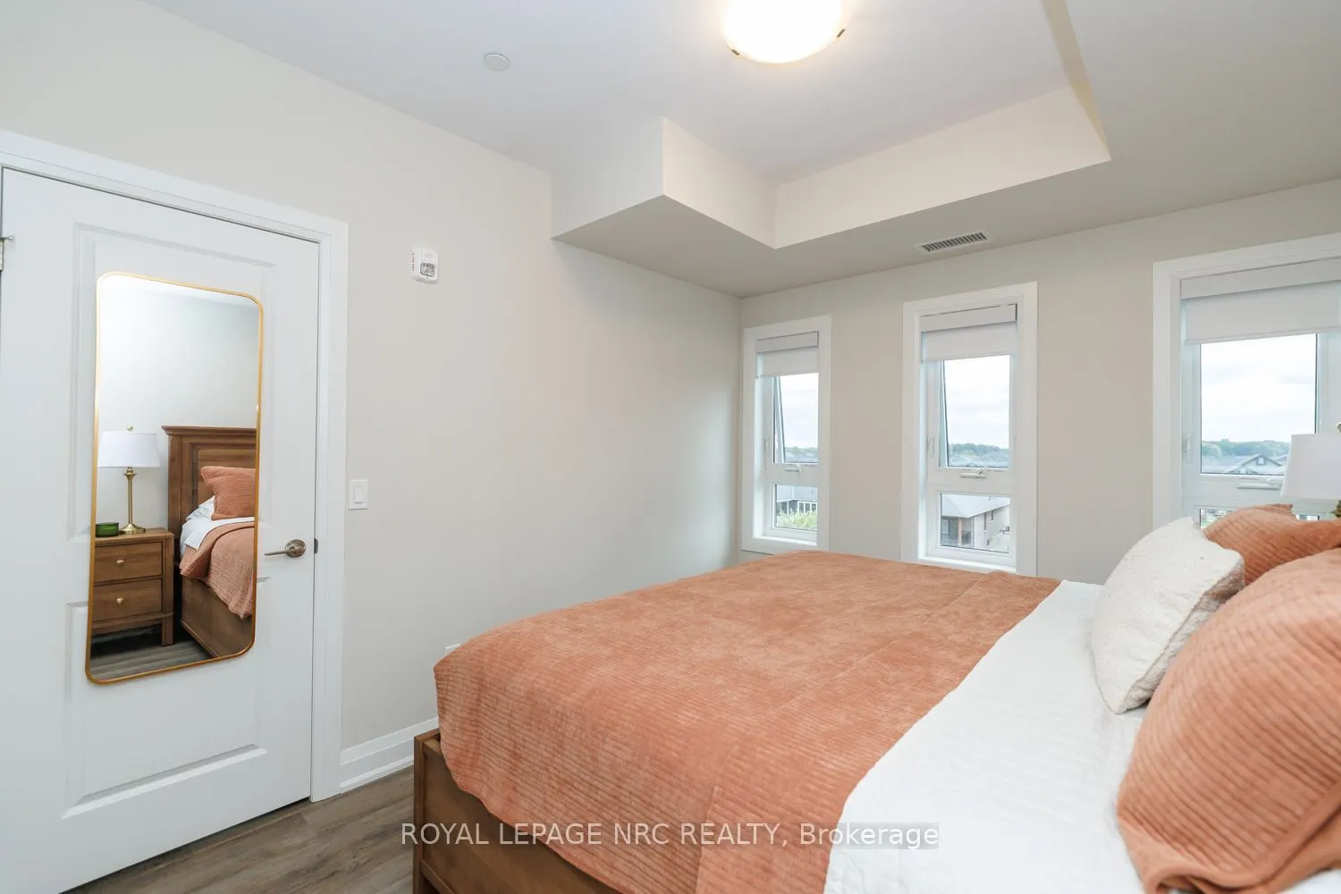 118 Summersides Boulevard #307