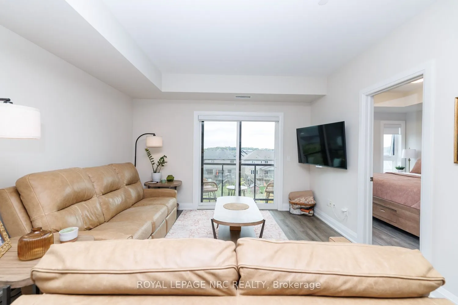 118 Summersides Boulevard #307
