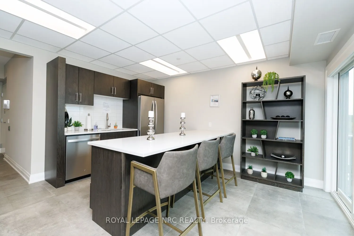 118 Summersides Boulevard #307