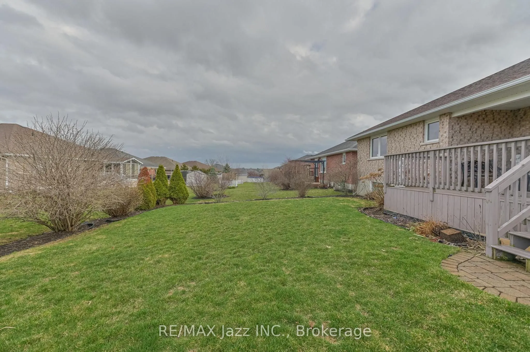 33 Ashwood Crescent