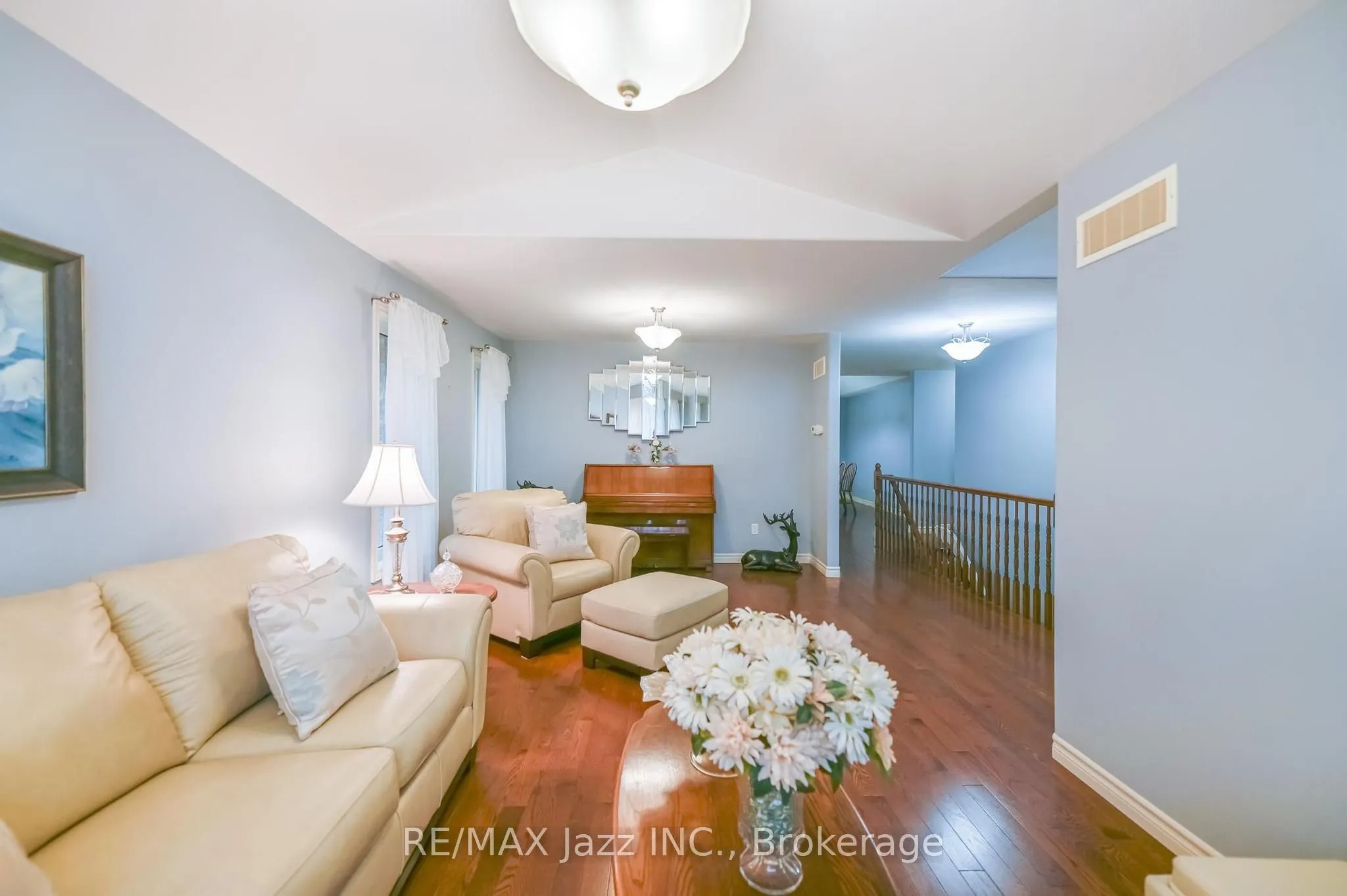 33 Ashwood Crescent