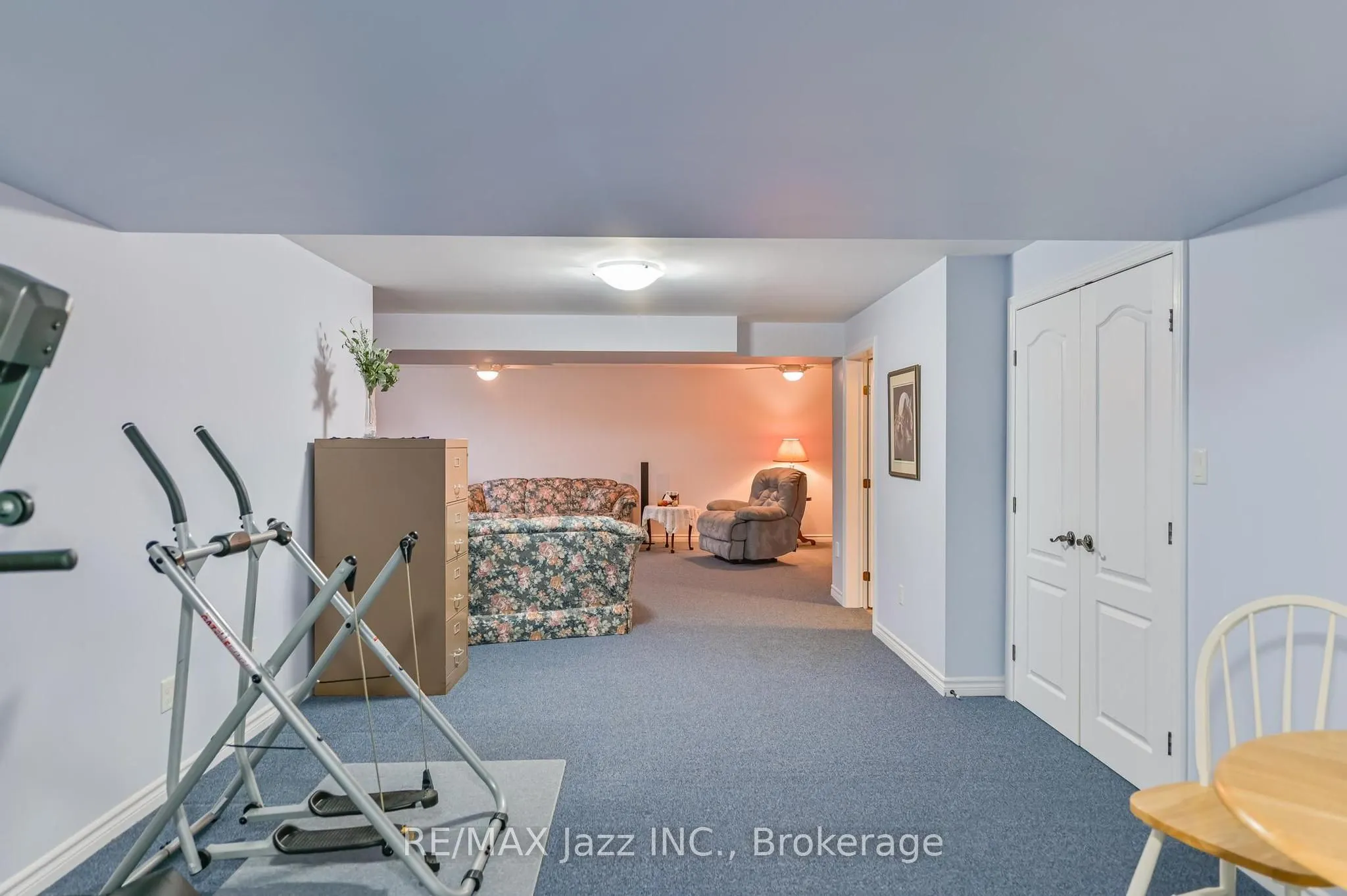 33 Ashwood Crescent
