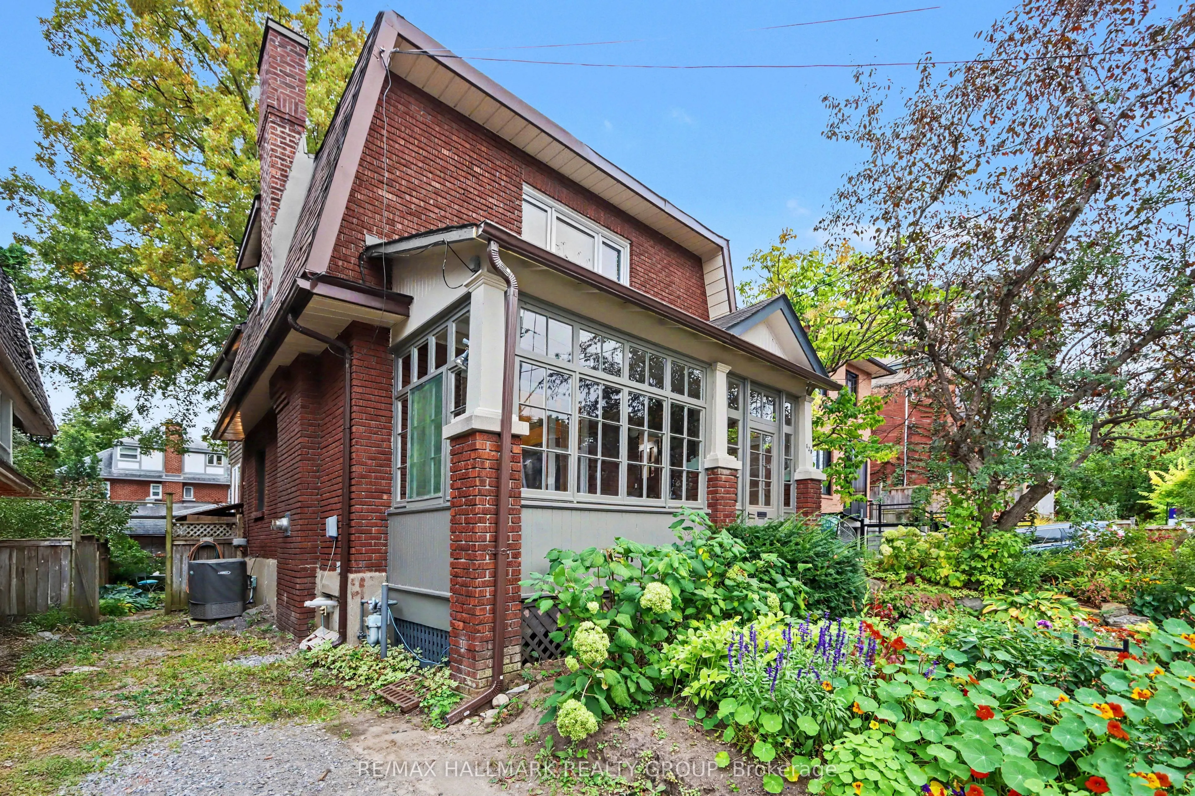120 Hopewell Avenue