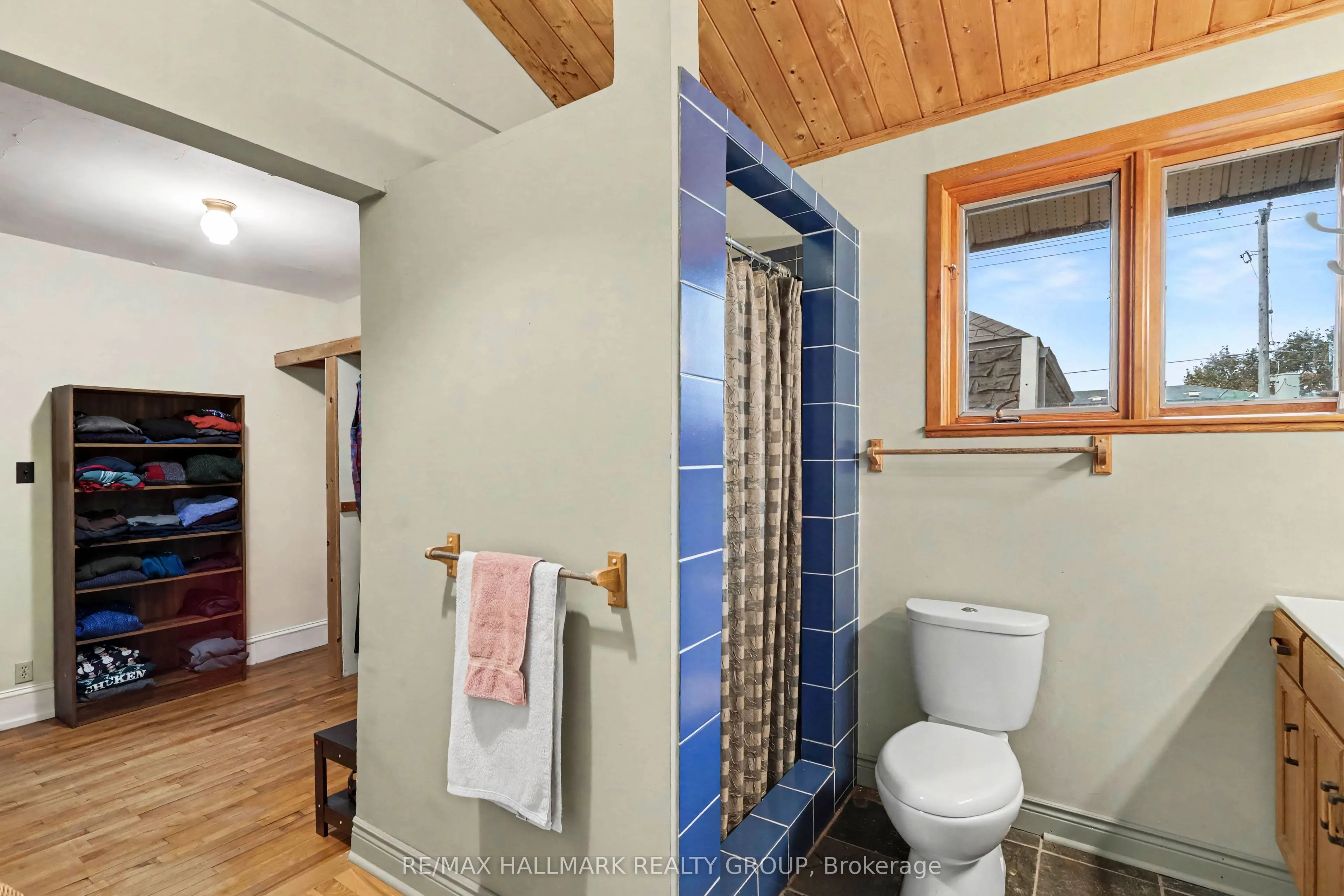 120 Hopewell Avenue