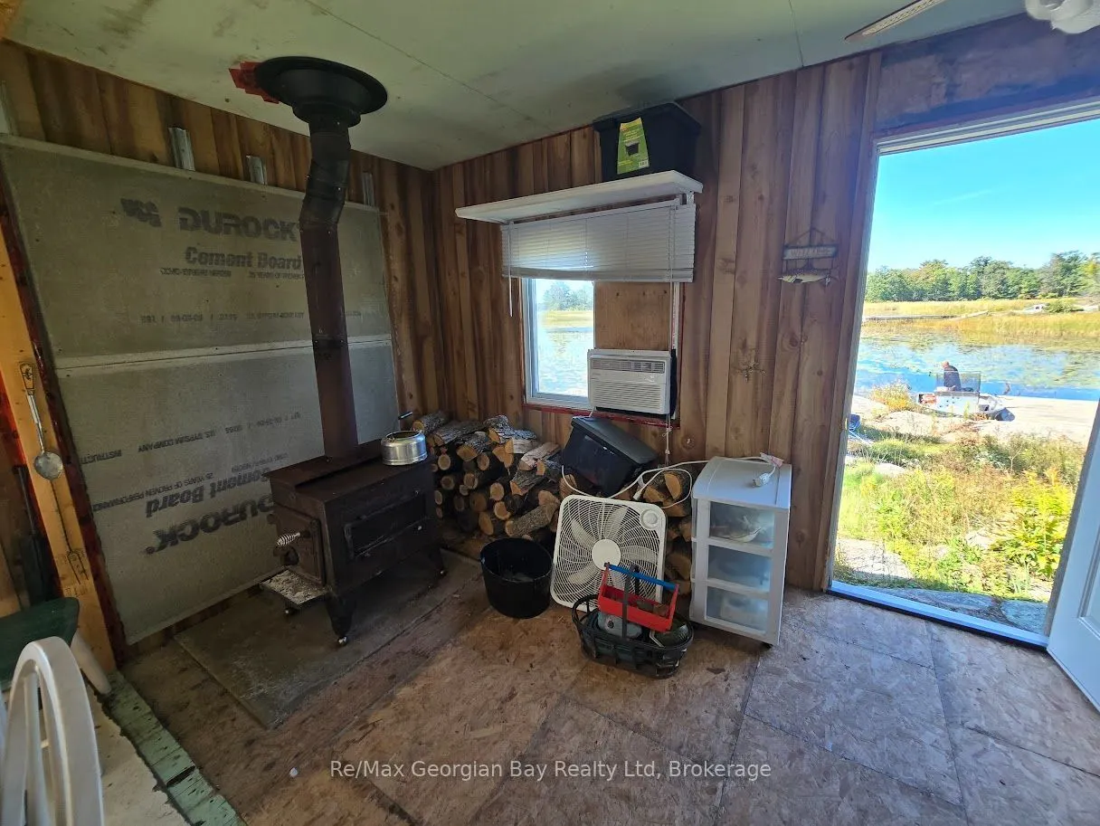 380 2 Island
