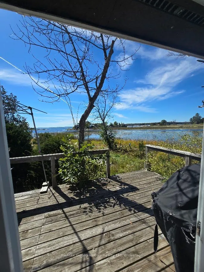 380 2 Island