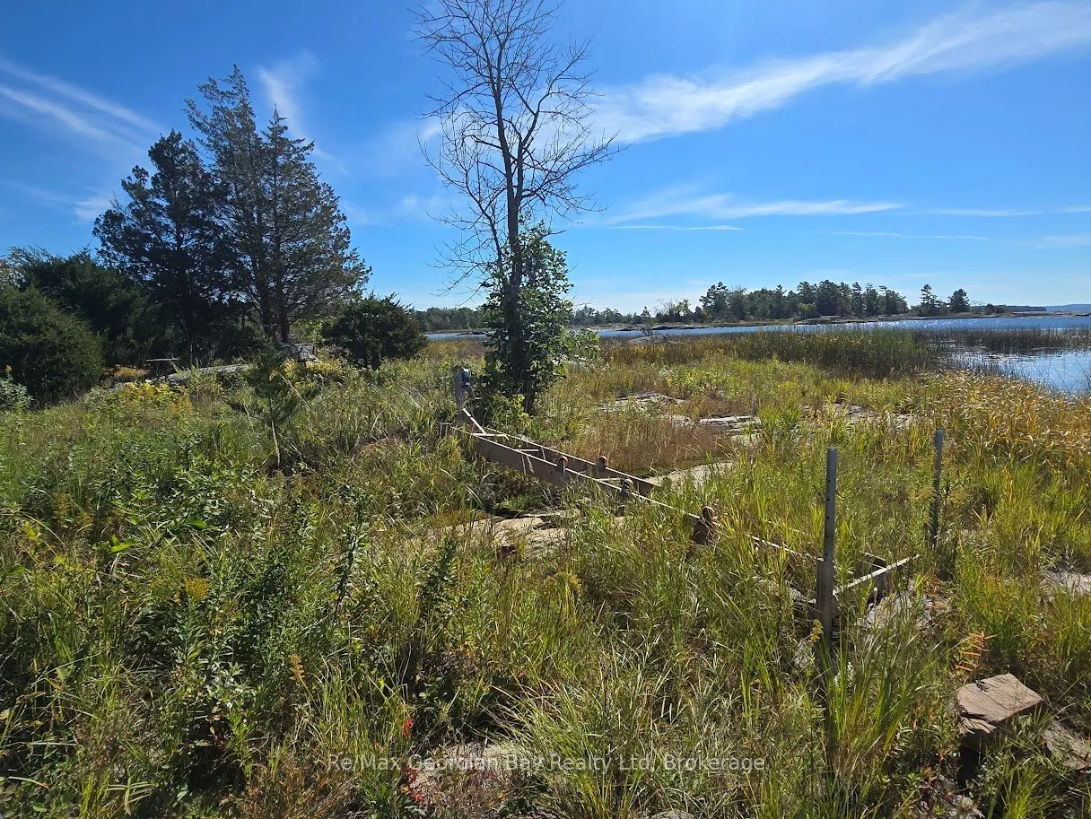 380 2 Island