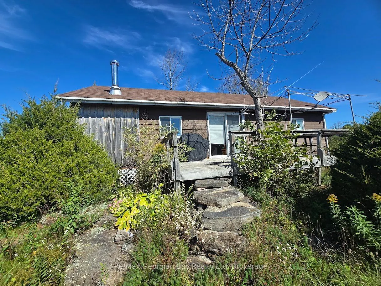 380 2 Island