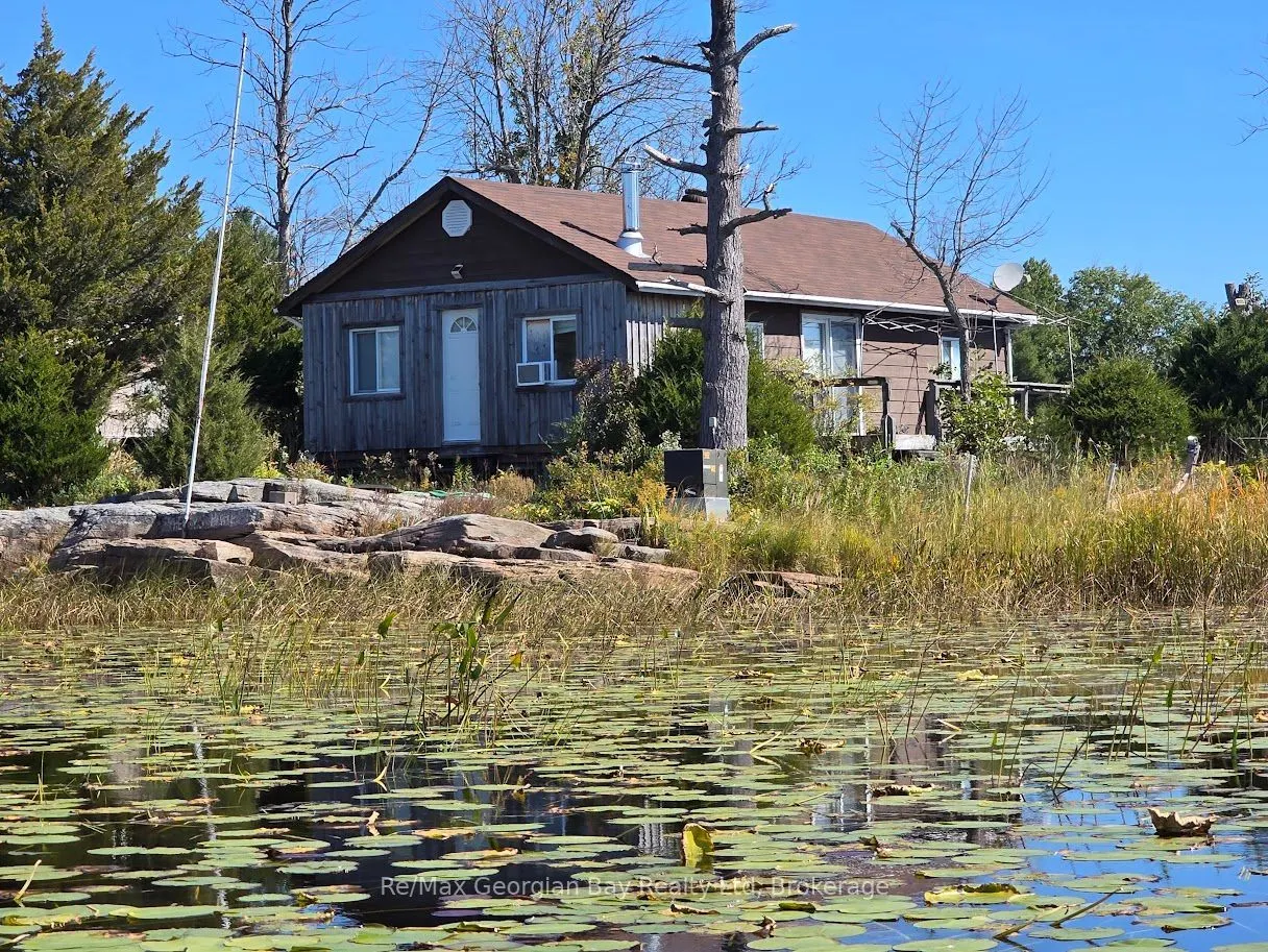 380 2 Island
