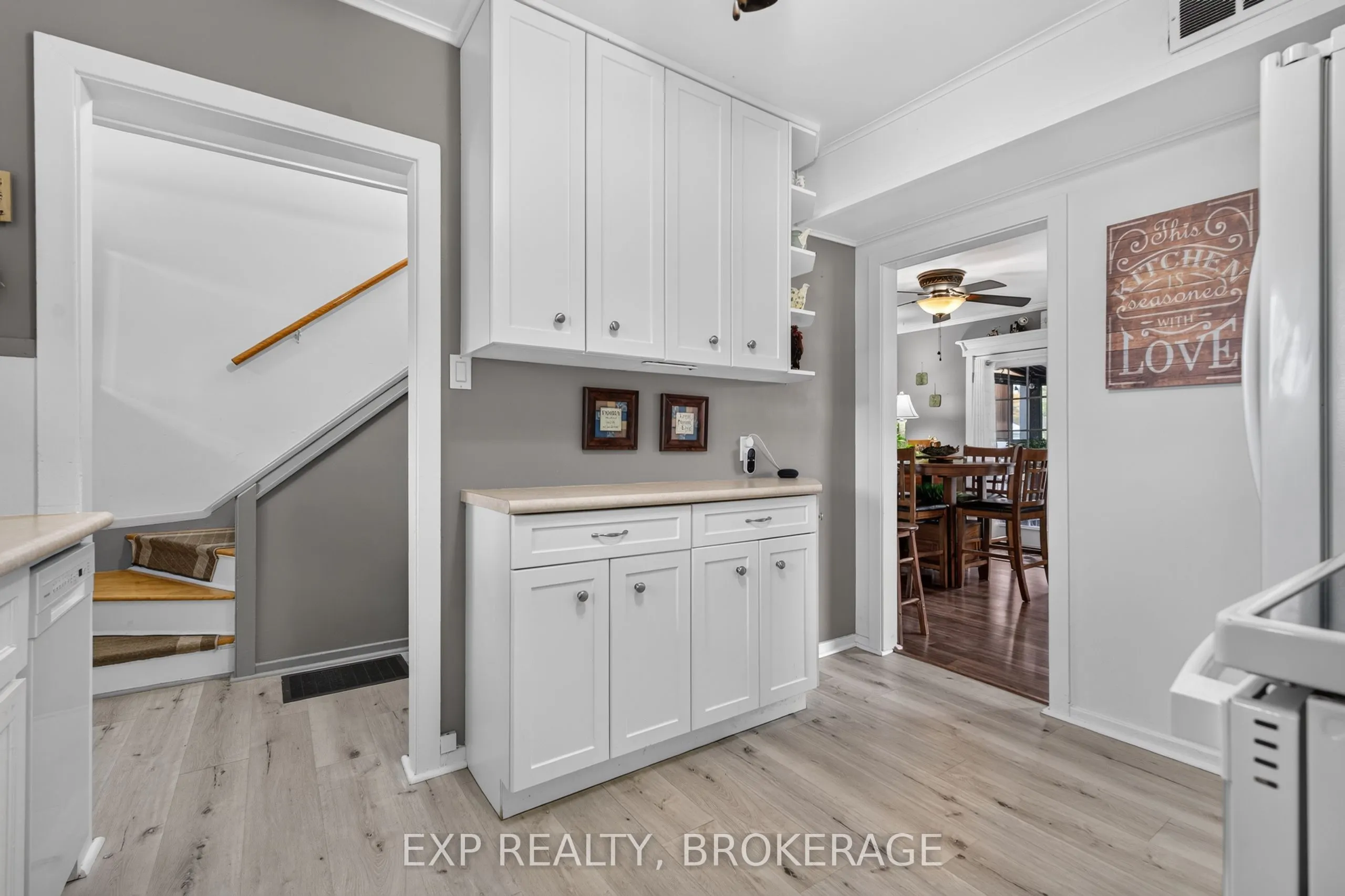 8 Ortona Crescent