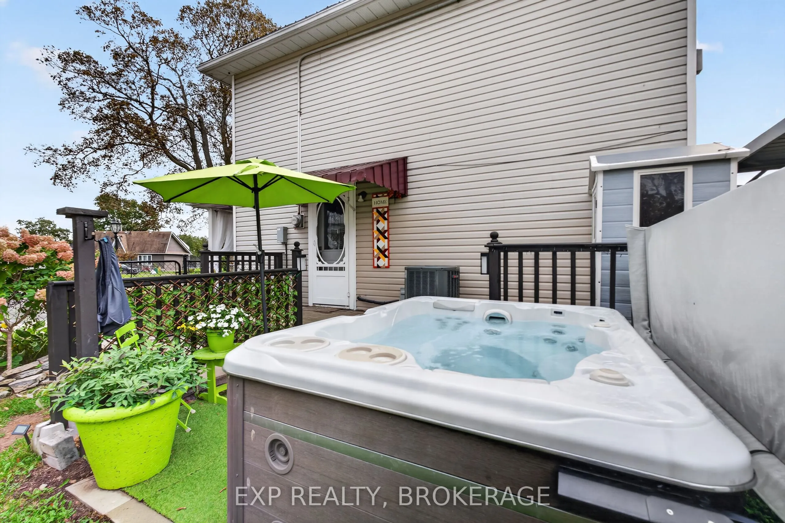 8 Ortona Crescent
