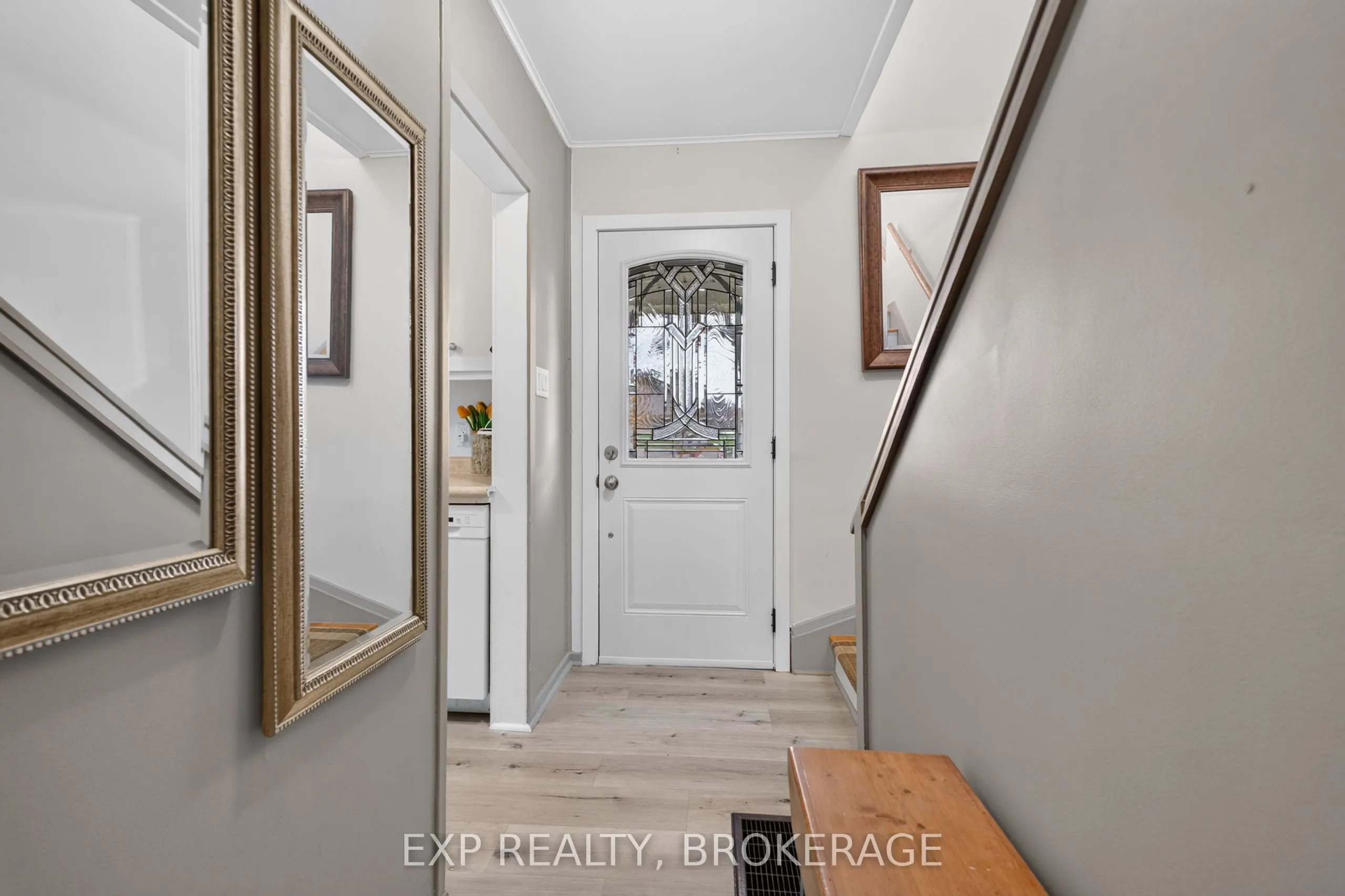 8 Ortona Crescent