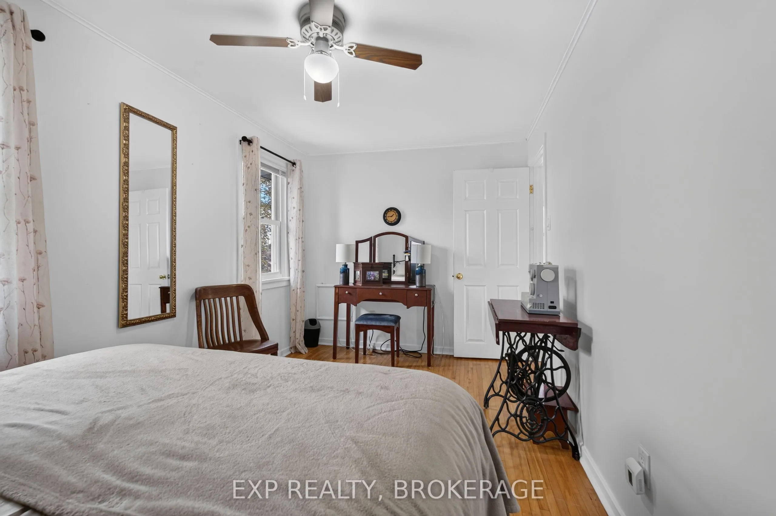8 Ortona Crescent