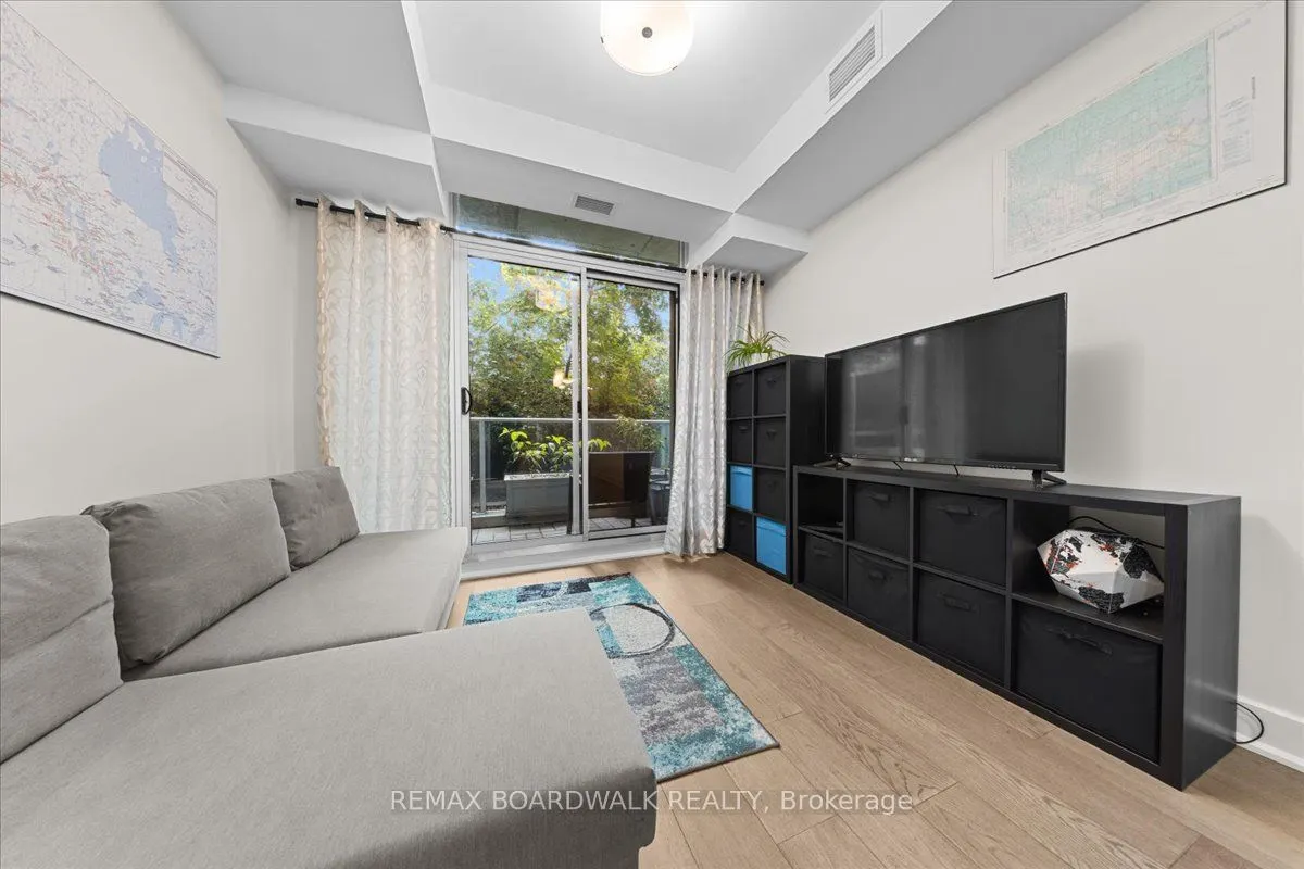 255 Bay Street E #112