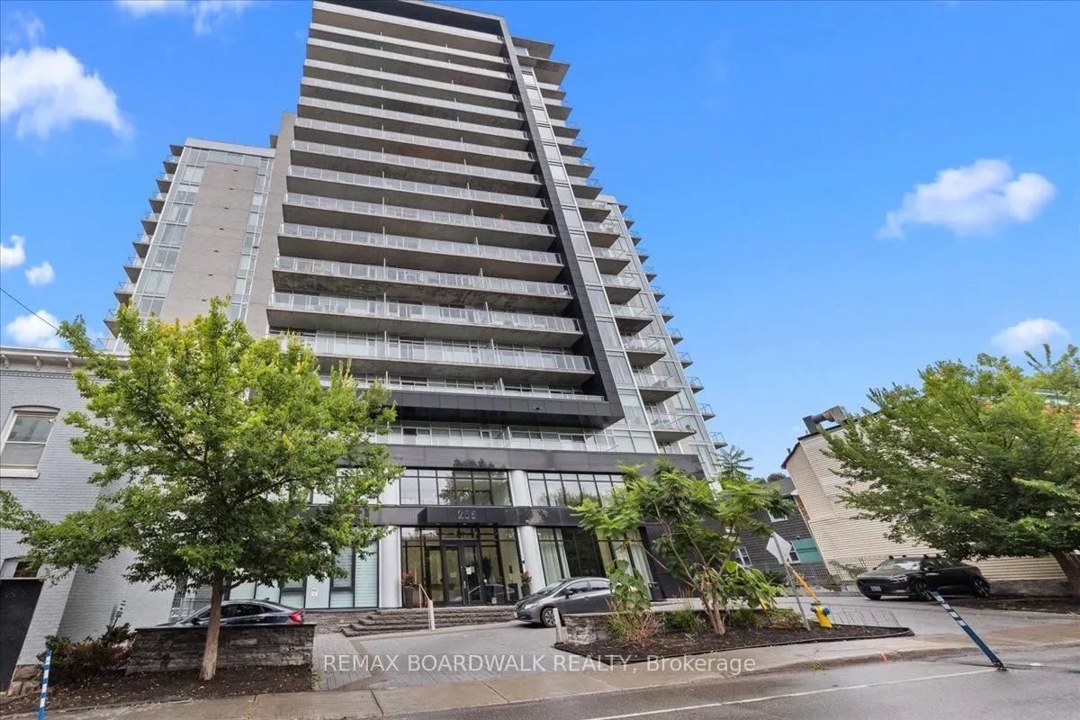 255 Bay Street E #112