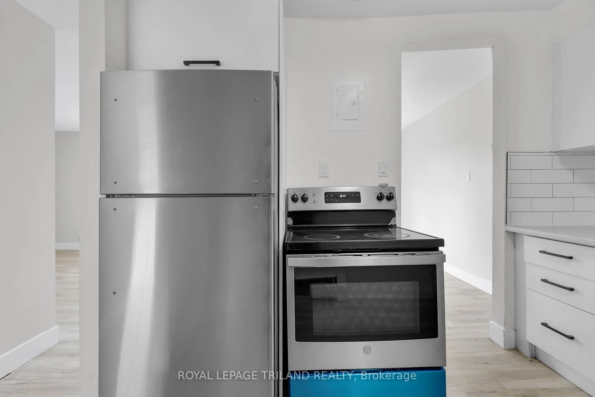 1566 Allen Place #4
