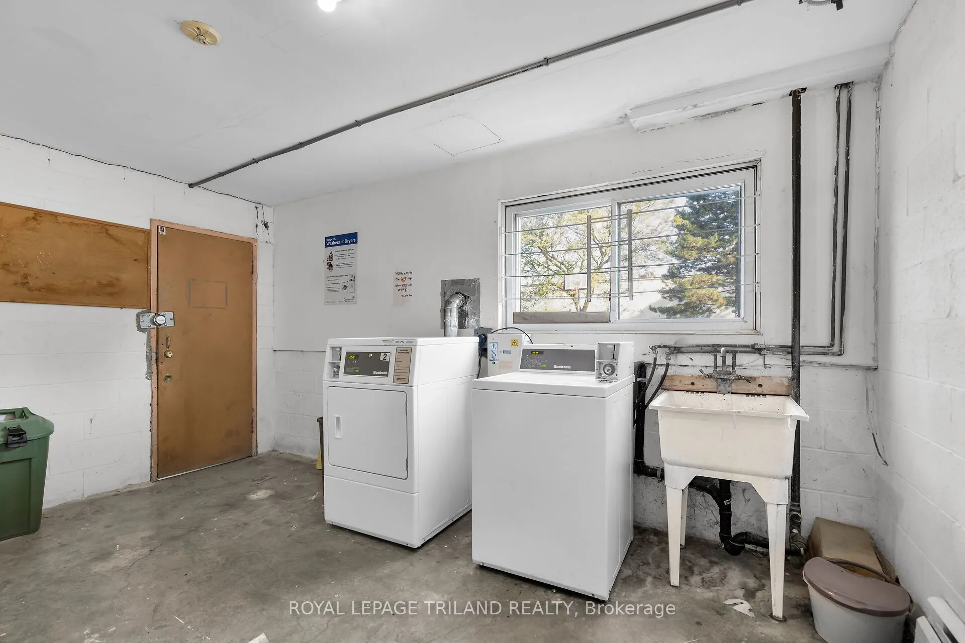 1566 Allen Place #4