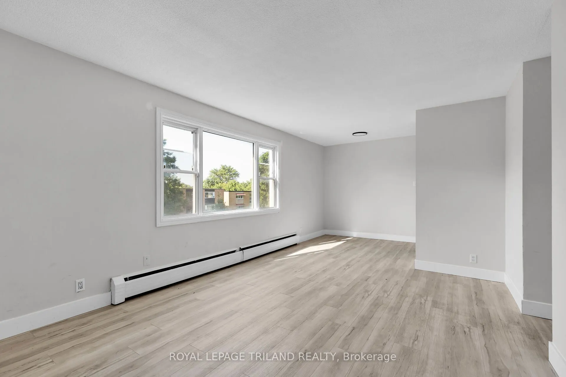 1566 Allen Place #4