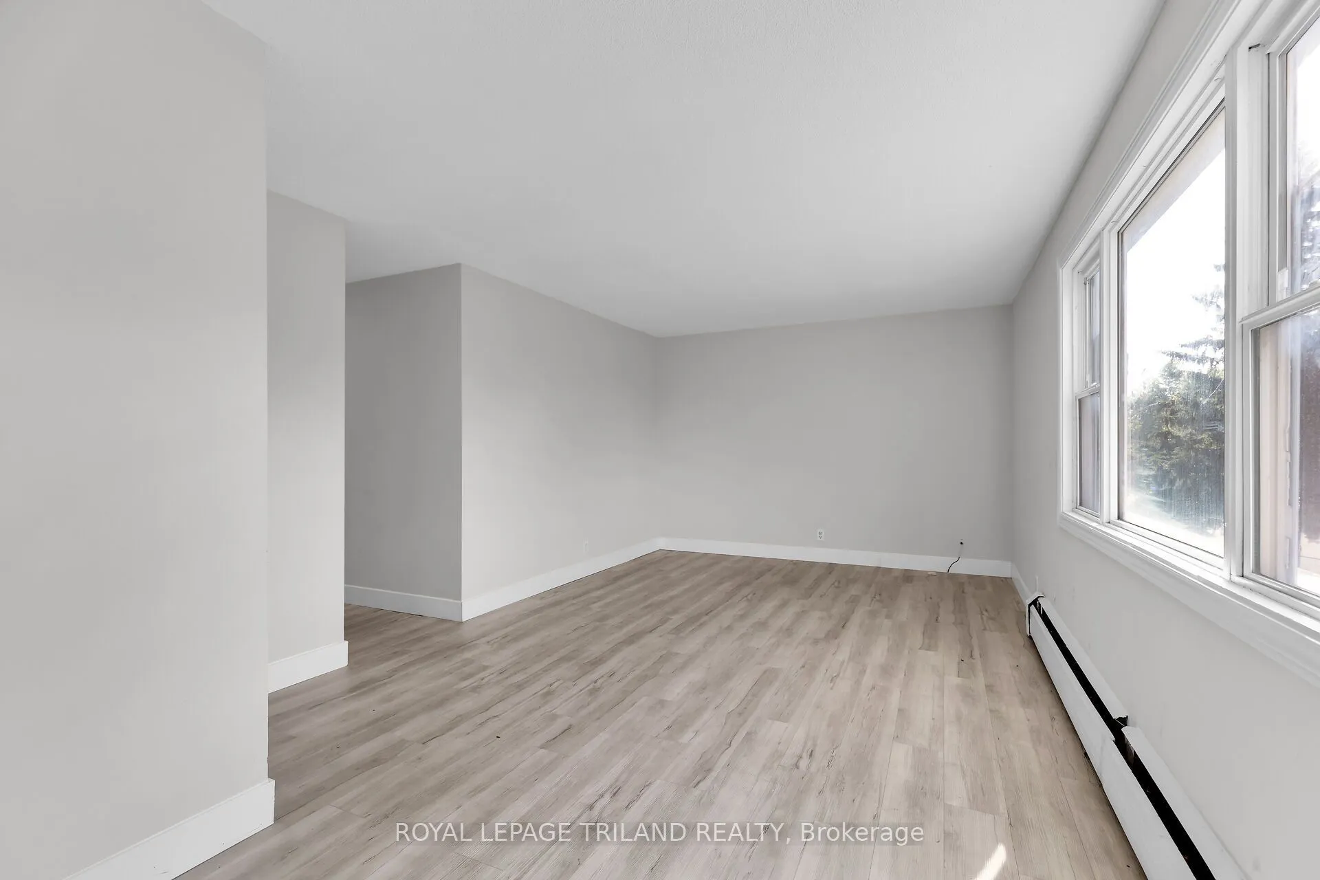 1566 Allen Place #4